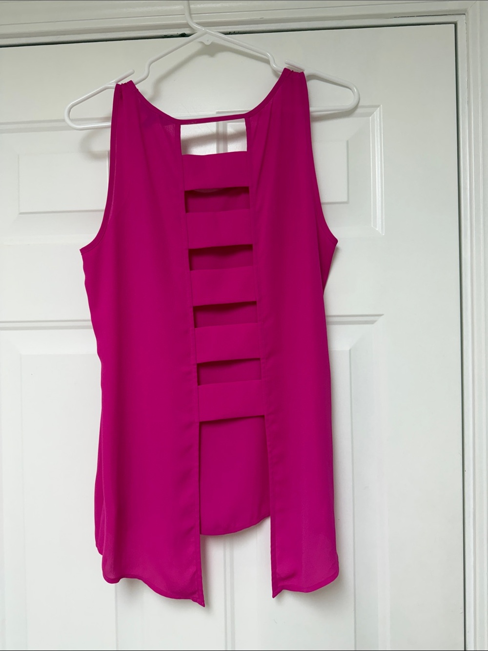 Express Hot Pink Tank Top - Picture 2 of 4